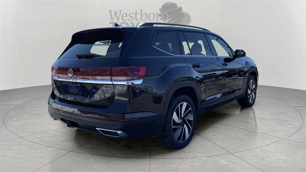 used 2025 Volkswagen Atlas car, priced at $32,000
