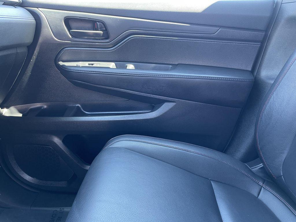 used 2025 Honda Odyssey car, priced at $38,000