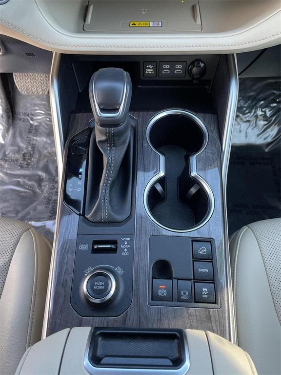 used 2024 Toyota Highlander car, priced at $45,000