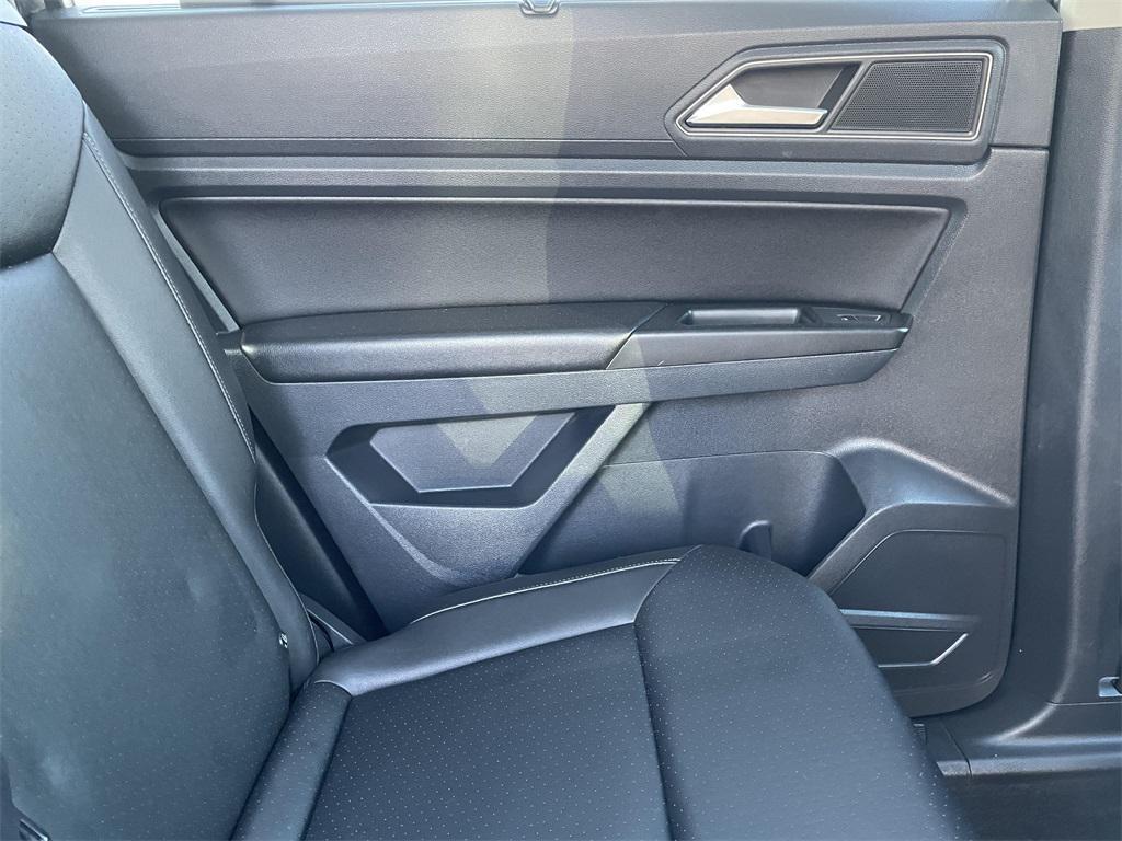 used 2018 Volkswagen Atlas car, priced at $15,000