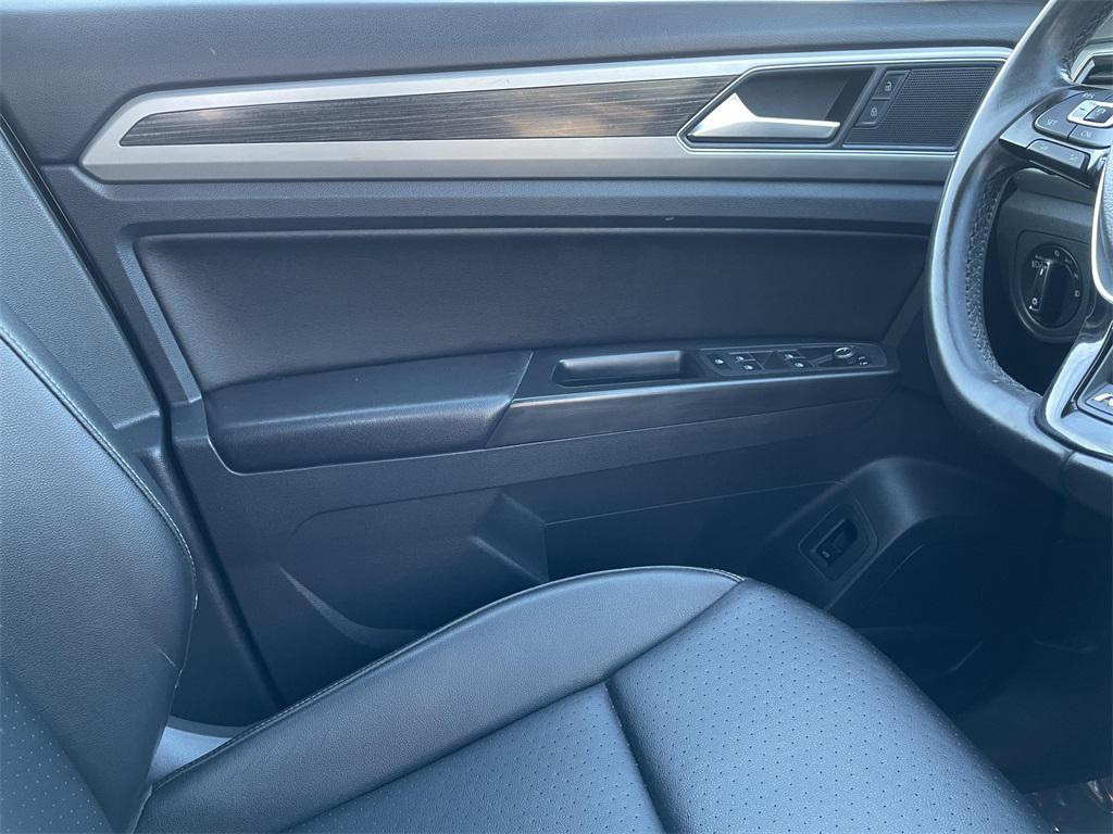 used 2018 Volkswagen Atlas car, priced at $15,000