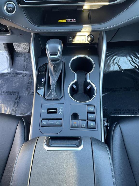 used 2025 Toyota Highlander car, priced at $45,000