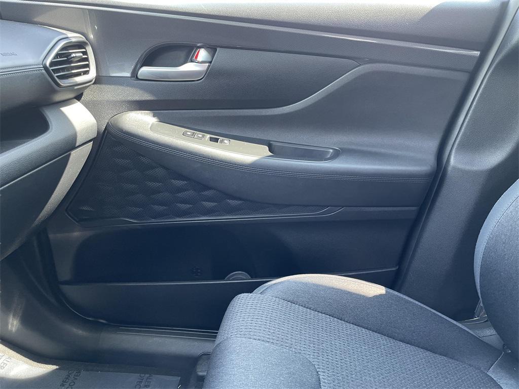 used 2023 Hyundai Santa Fe car, priced at $21,000