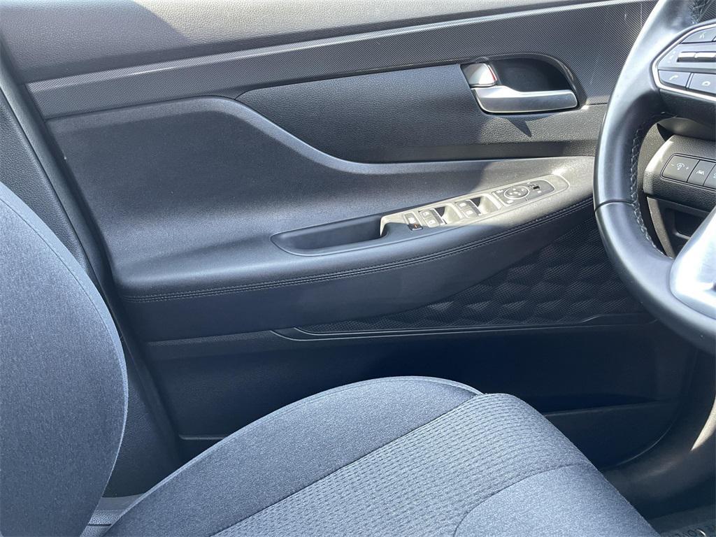 used 2023 Hyundai Santa Fe car, priced at $21,000