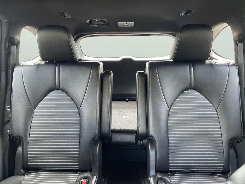 used 2025 Toyota Highlander car, priced at $46,390