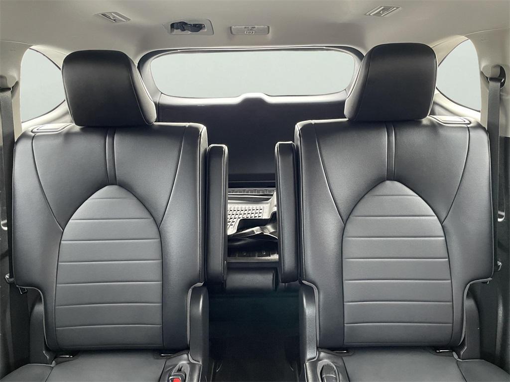 used 2022 Toyota Highlander car, priced at $29,000