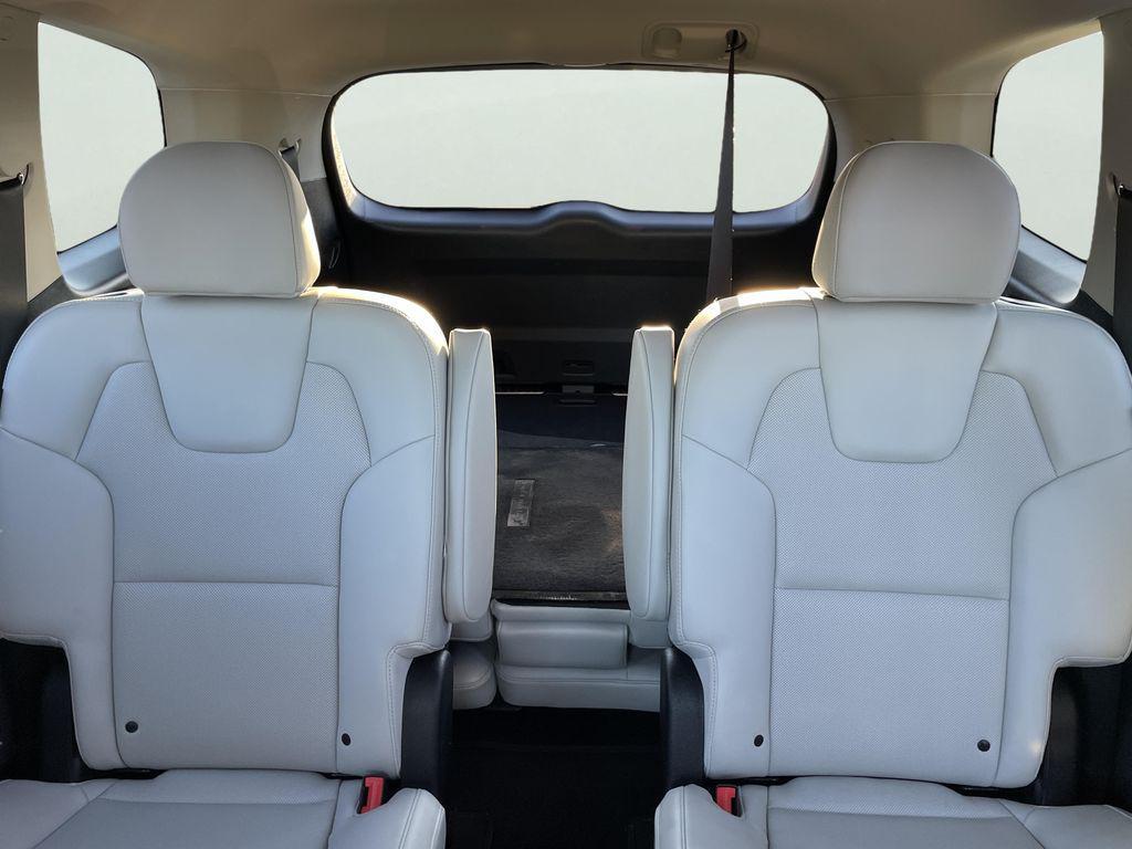 used 2025 Kia Telluride car, priced at $37,000