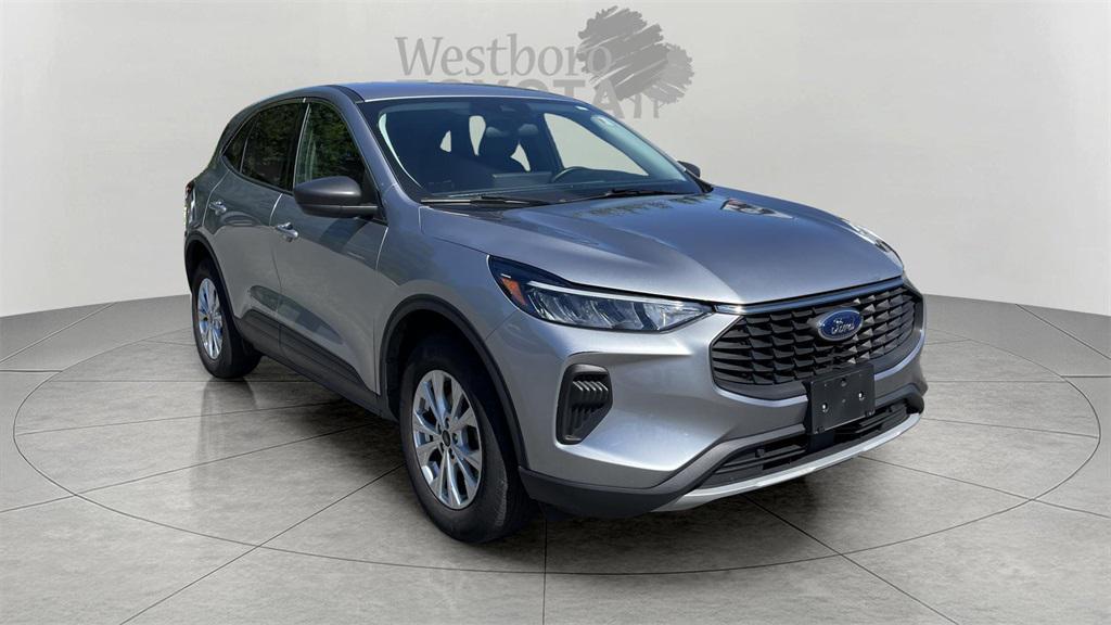 used 2023 Ford Escape car, priced at $21,000