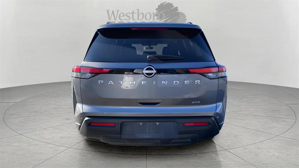 used 2025 Nissan Pathfinder car, priced at $28,000