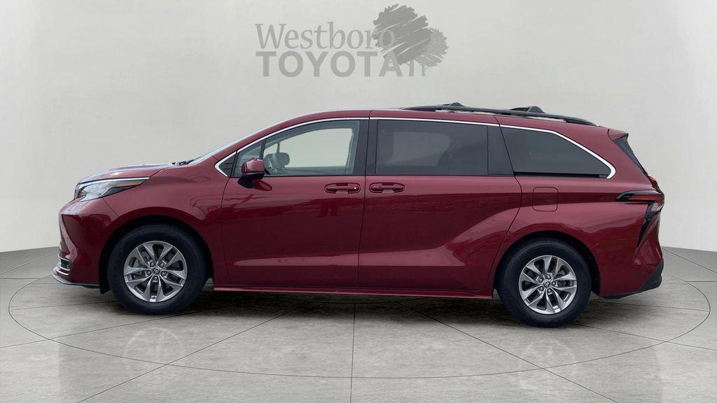 used 2022 Toyota Sienna car, priced at $33,000