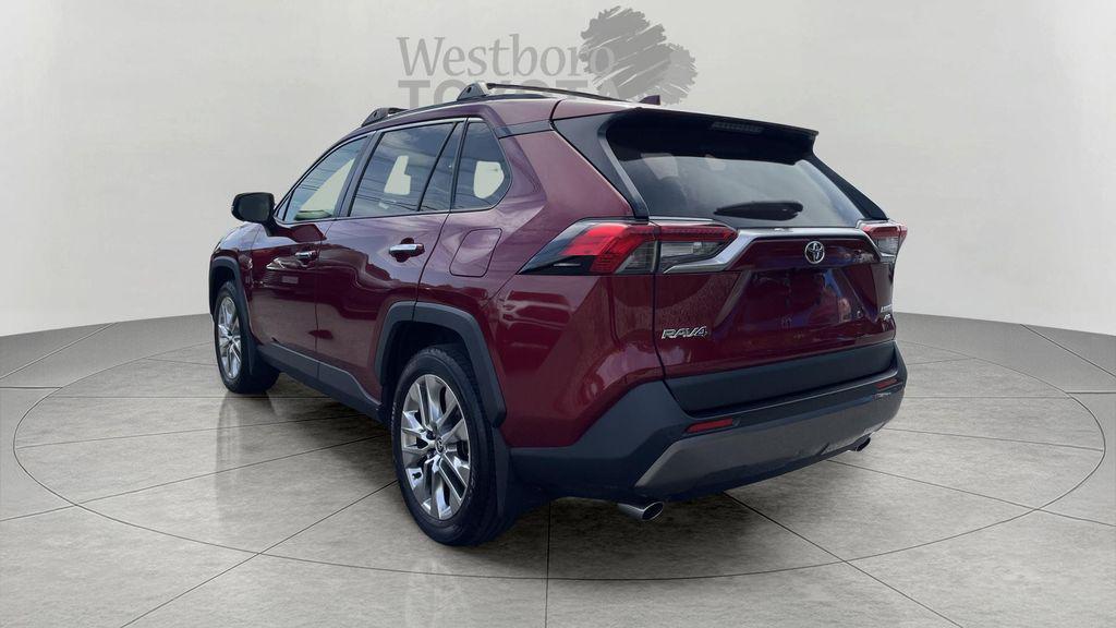 used 2020 Toyota RAV4 car, priced at $30,295
