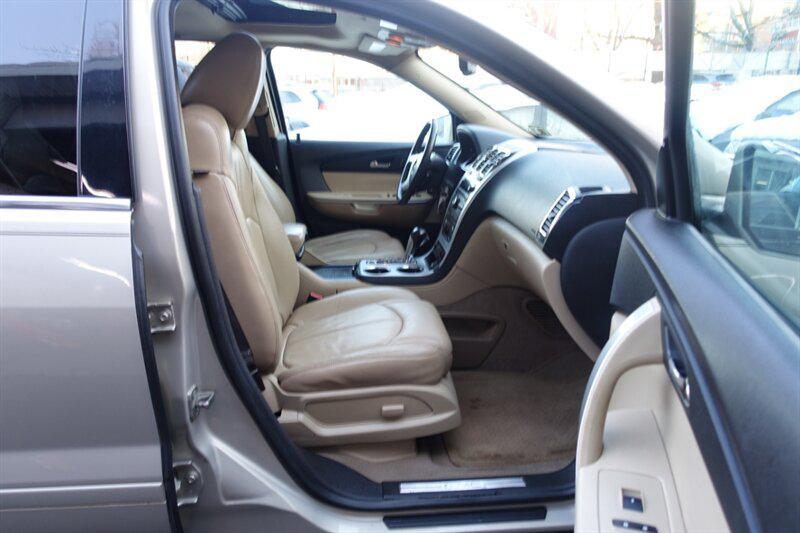 used 2011 GMC Acadia car, priced at $3,995