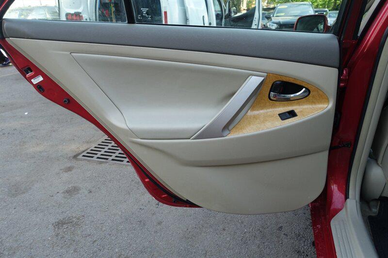 used 2007 Toyota Camry car, priced at $5,498