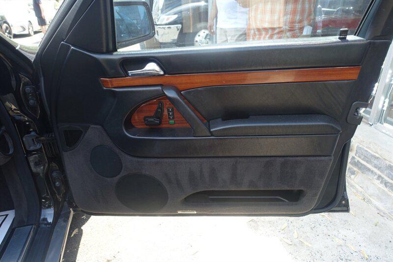 used 1994 Mercedes-Benz S-Class car, priced at $6,488