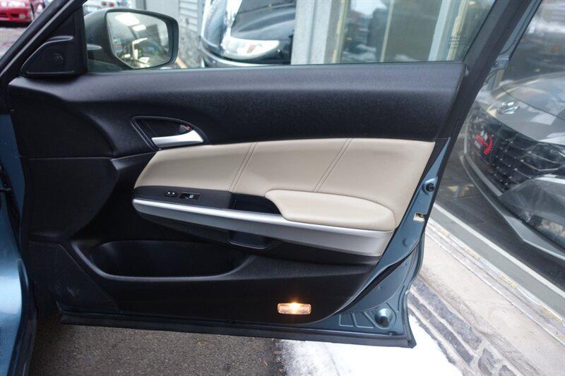 used 2014 Honda Crosstour car, priced at $8,998