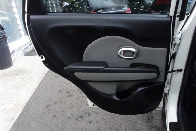 used 2016 Kia Soul car, priced at $5,989