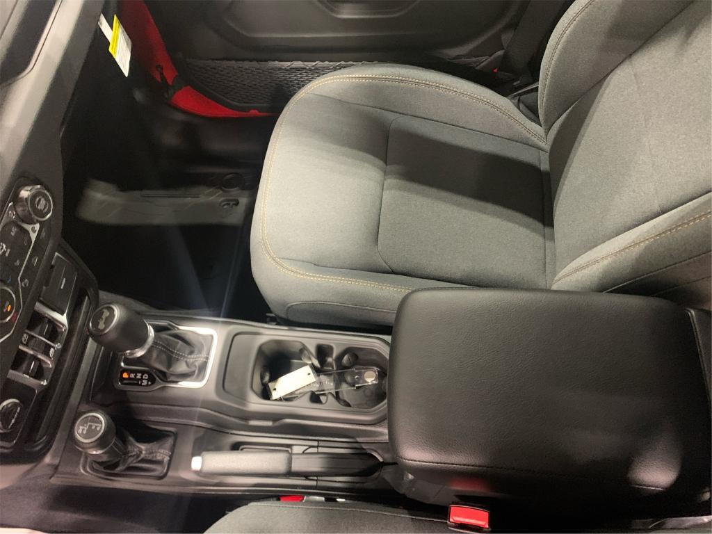 new 2026 Jeep Wrangler car, priced at $47,989