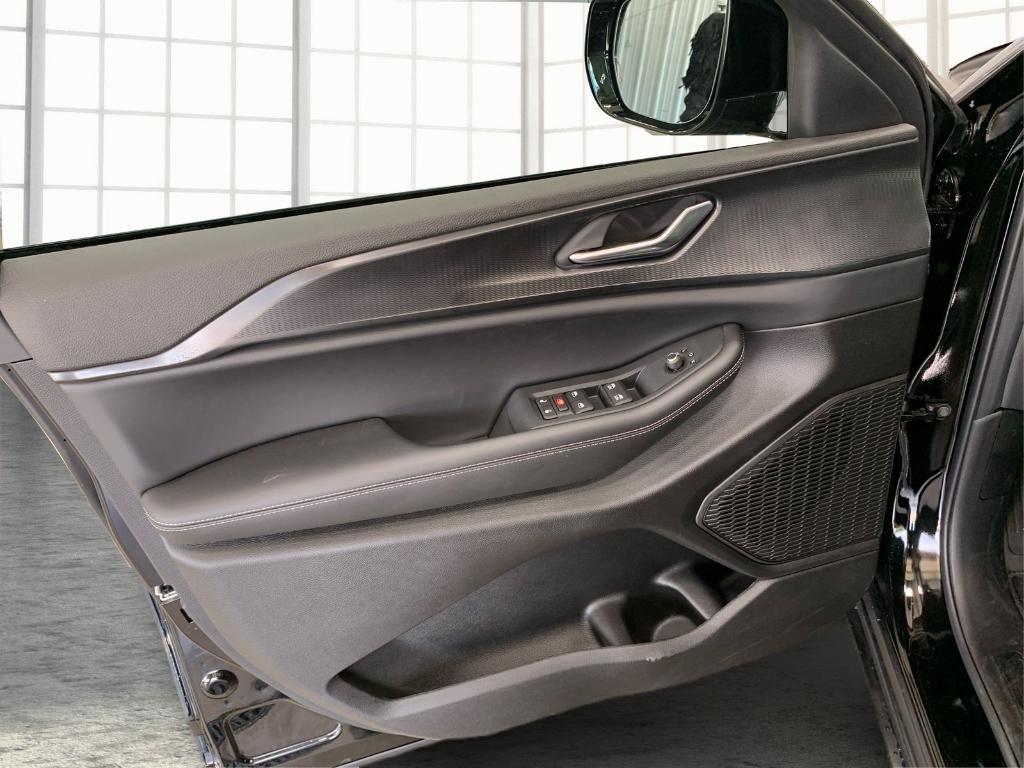new 2025 Jeep Grand Cherokee L car, priced at $40,519