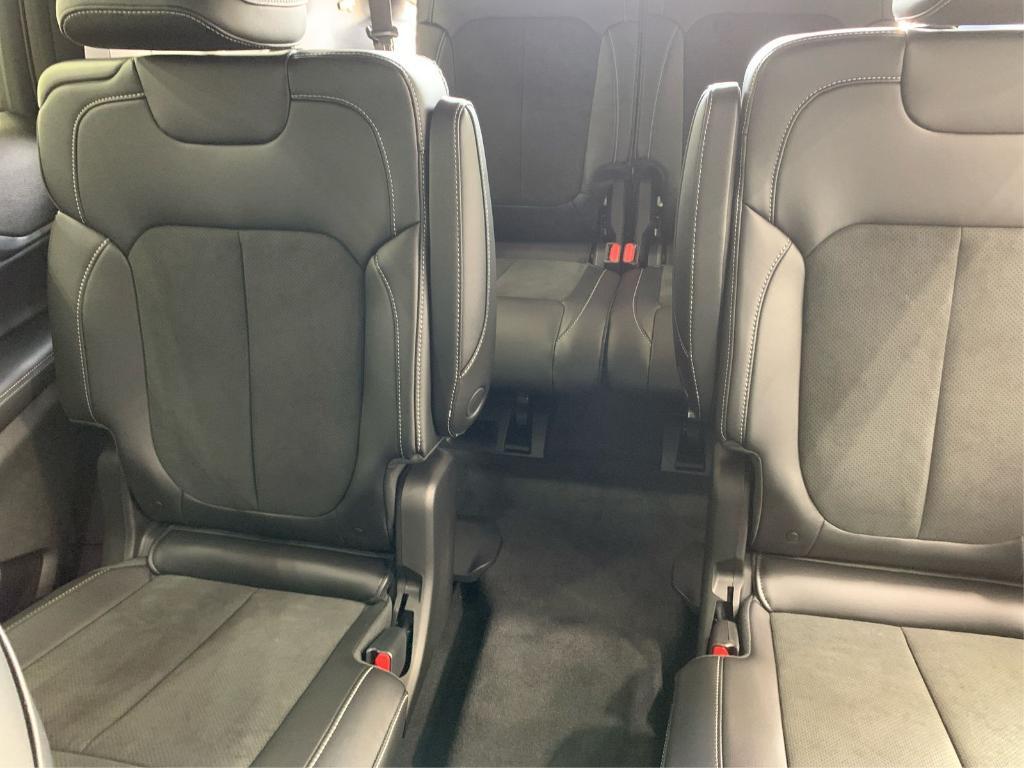 new 2025 Jeep Grand Cherokee L car, priced at $40,519