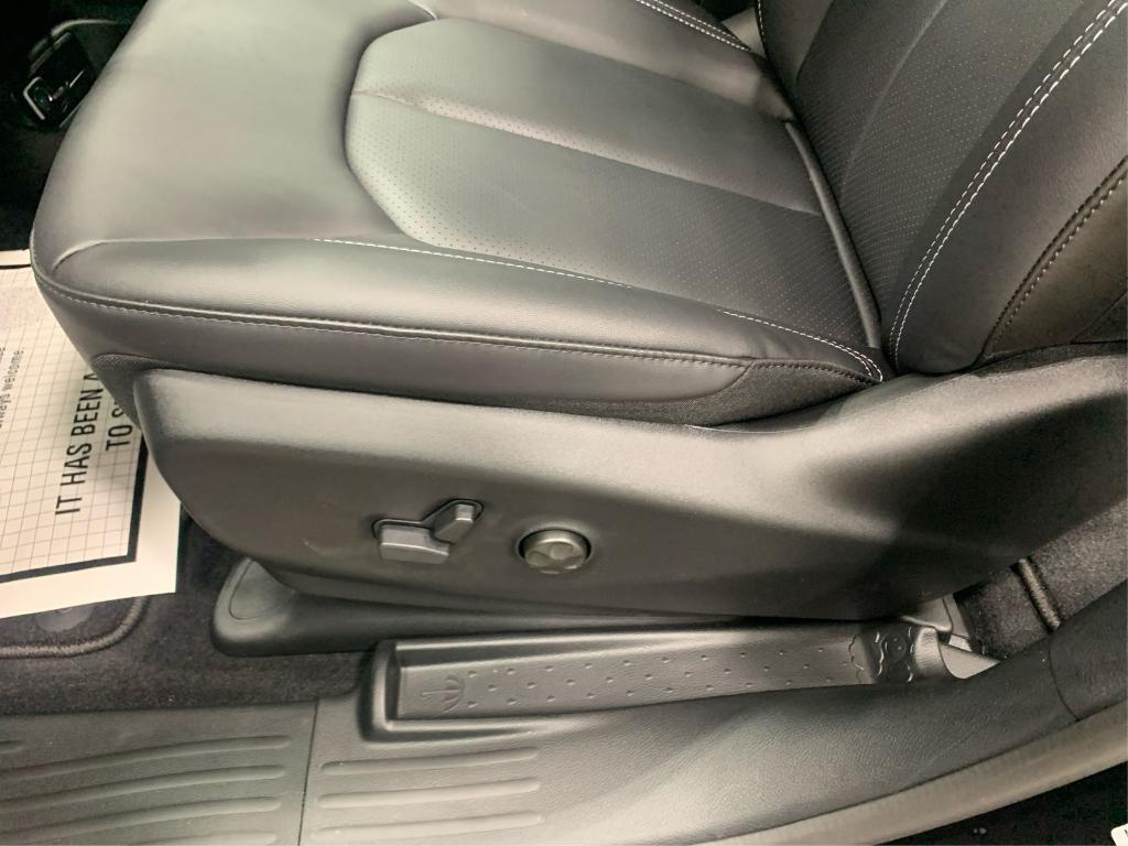 new 2026 Chrysler Pacifica car, priced at $41,702