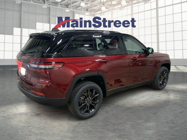 new 2025 Jeep Grand Cherokee car, priced at $43,250