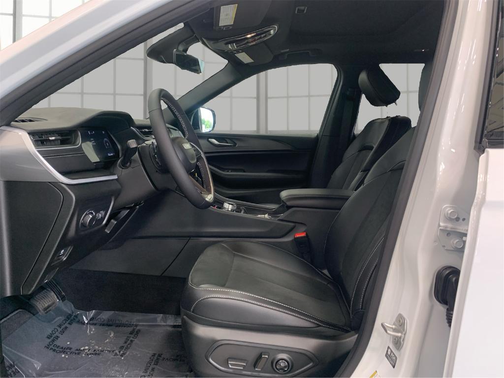 new 2025 Jeep Grand Cherokee L car, priced at $41,983