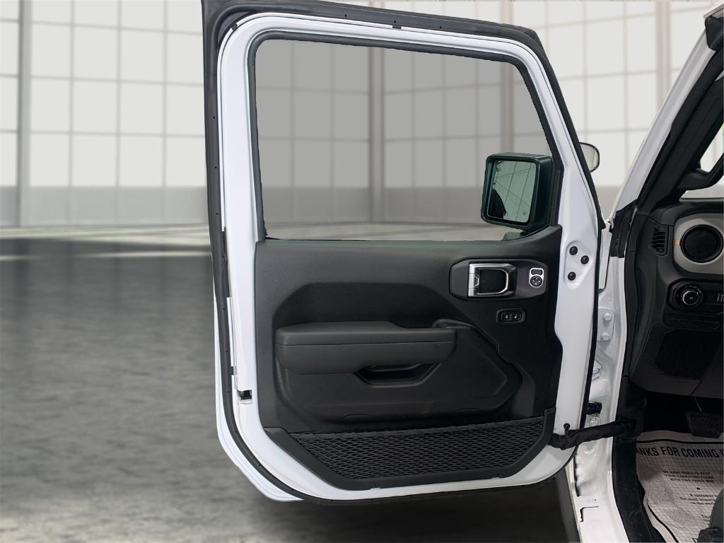 new 2026 Jeep Wrangler car, priced at $52,846