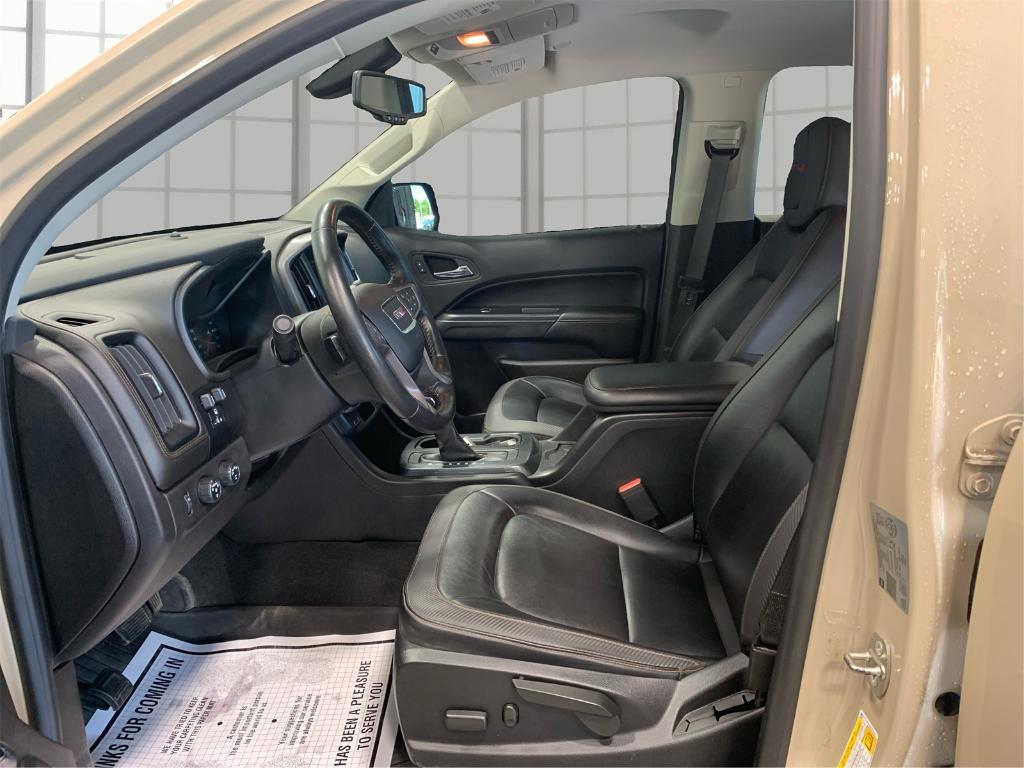 used 2022 GMC Canyon car, priced at $30,500