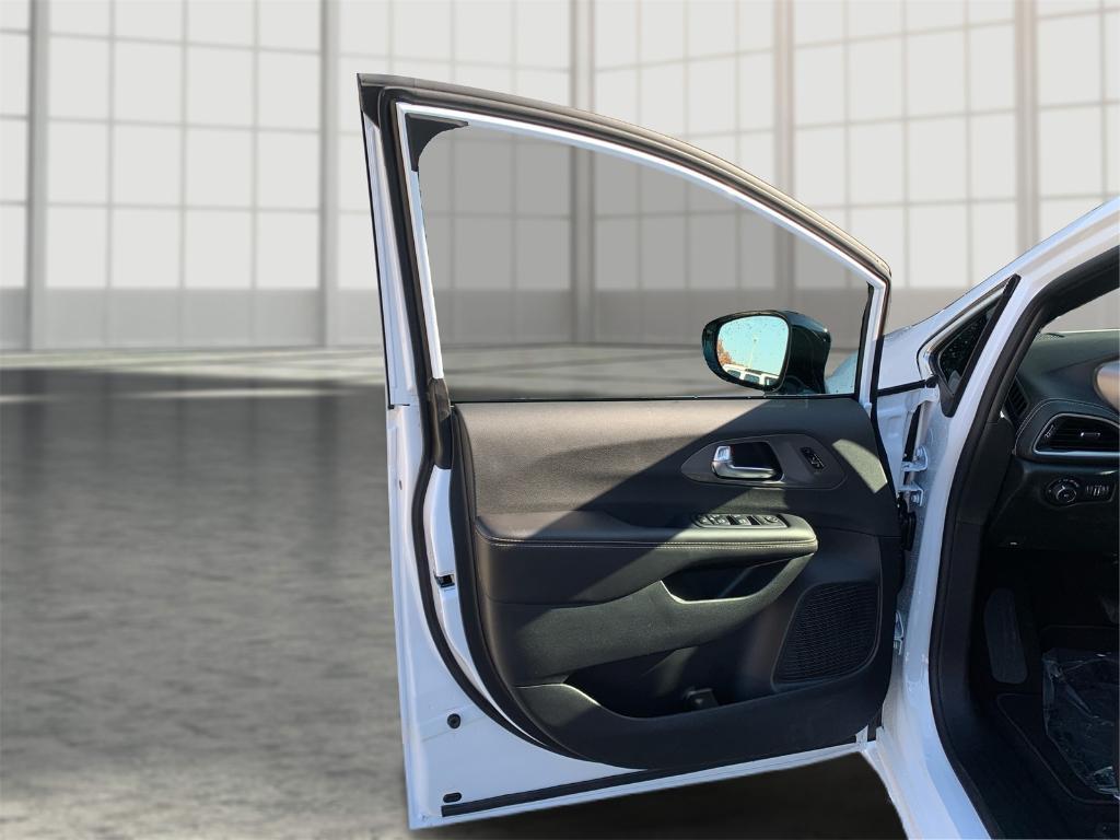 new 2026 Chrysler Pacifica car, priced at $42,842