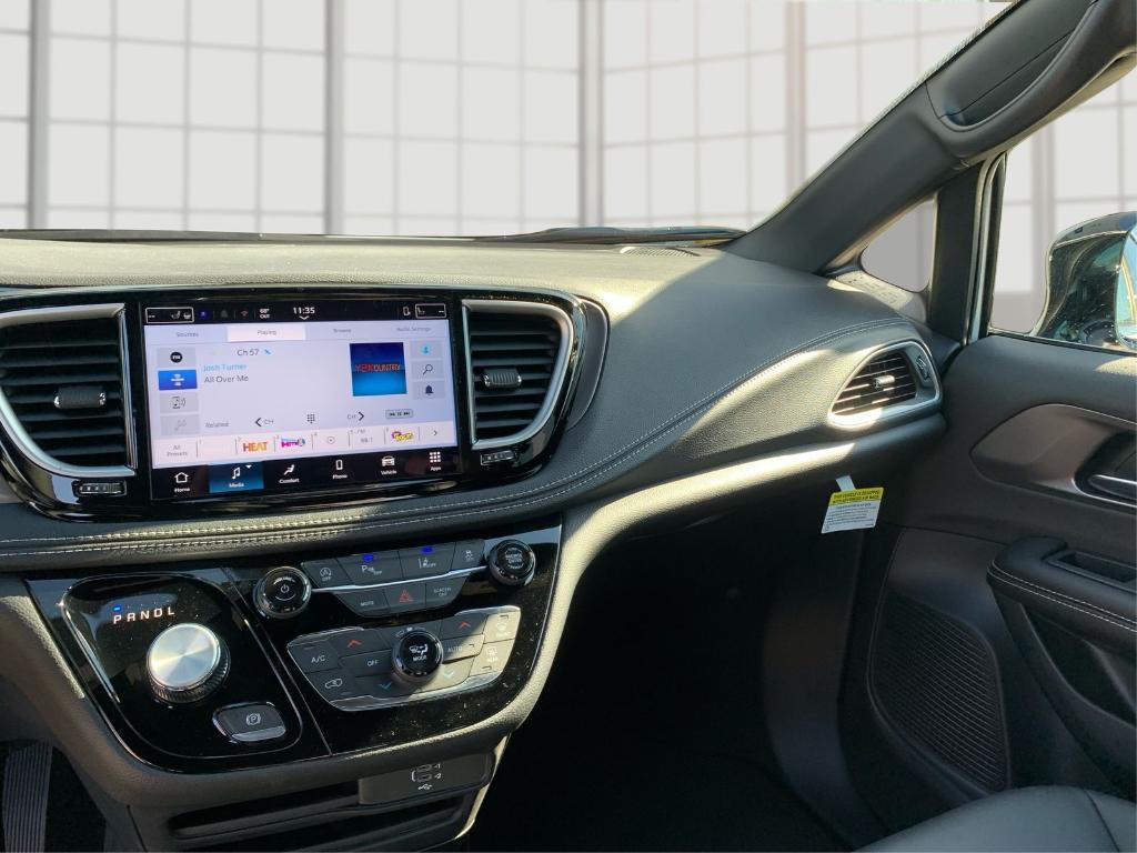 new 2026 Chrysler Pacifica car, priced at $41,842