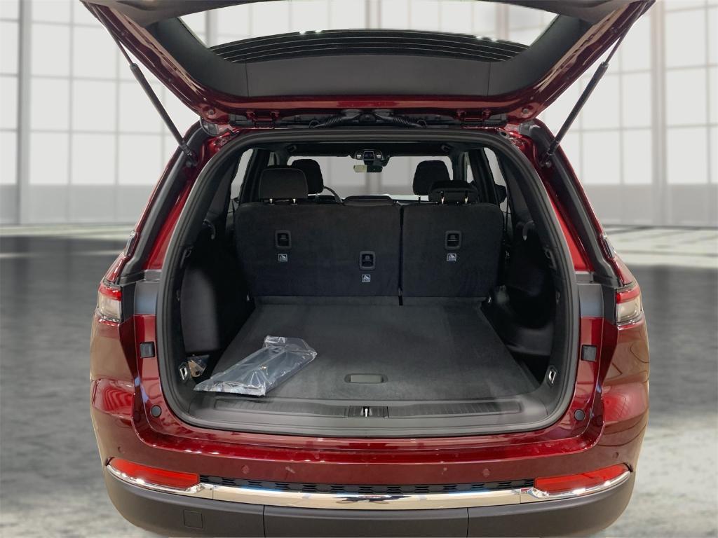 new 2025 Jeep Grand Cherokee car, priced at $34,988