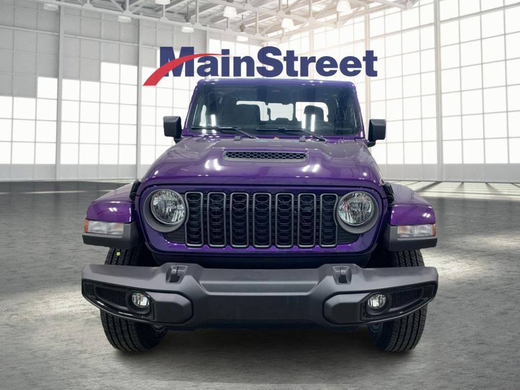new 2026 Jeep Gladiator car, priced at $48,002