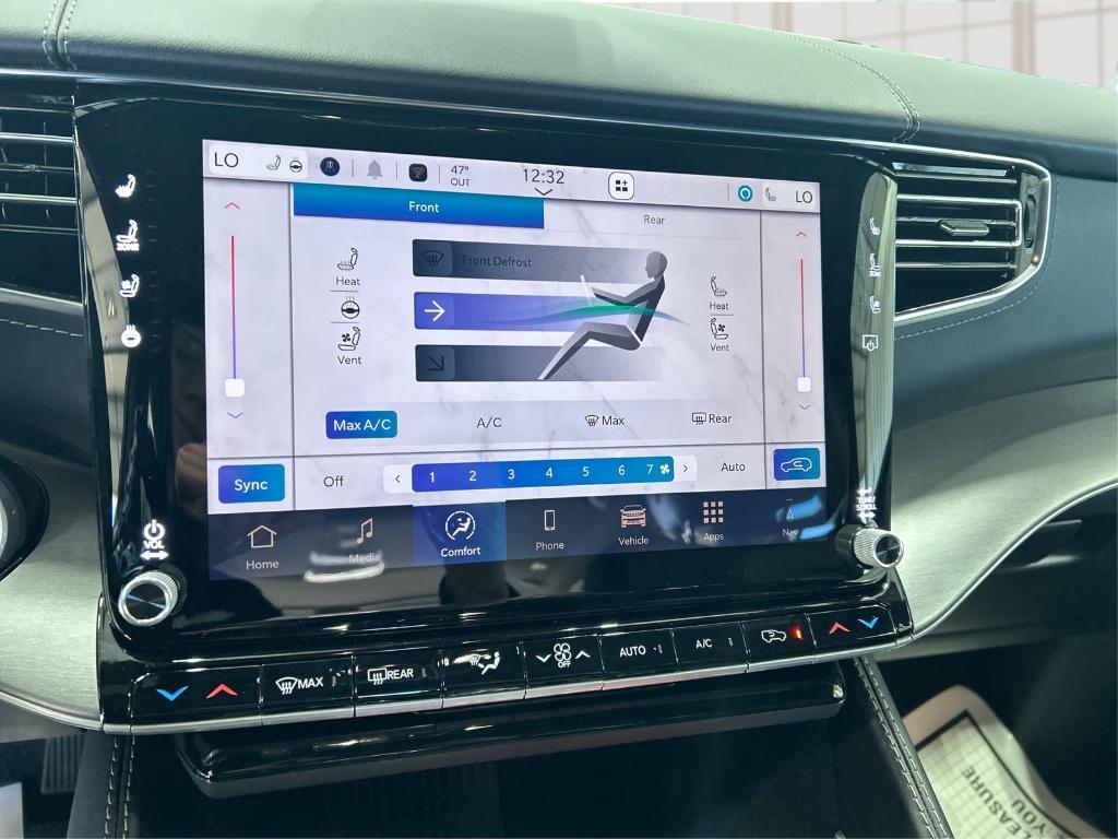 new 2026 Jeep Grand Wagoneer car, priced at $74,317