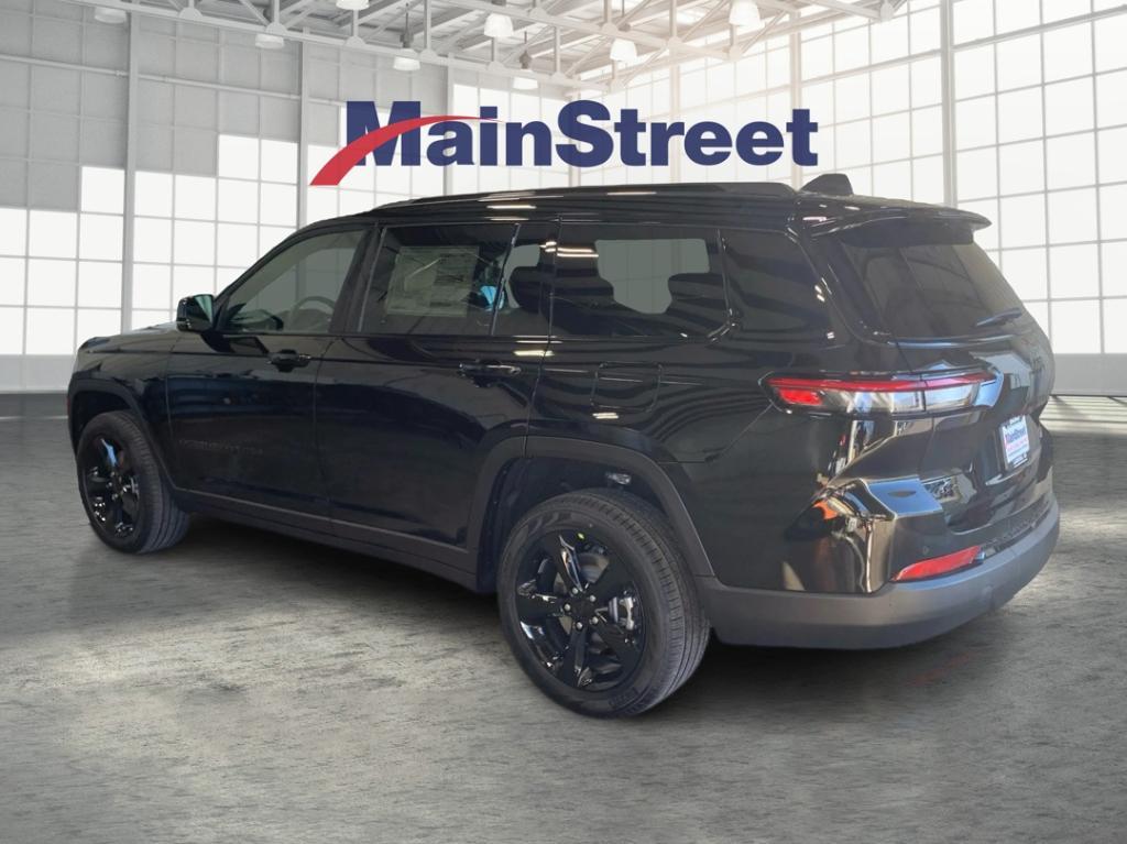 new 2025 Jeep Grand Cherokee L car, priced at $43,766