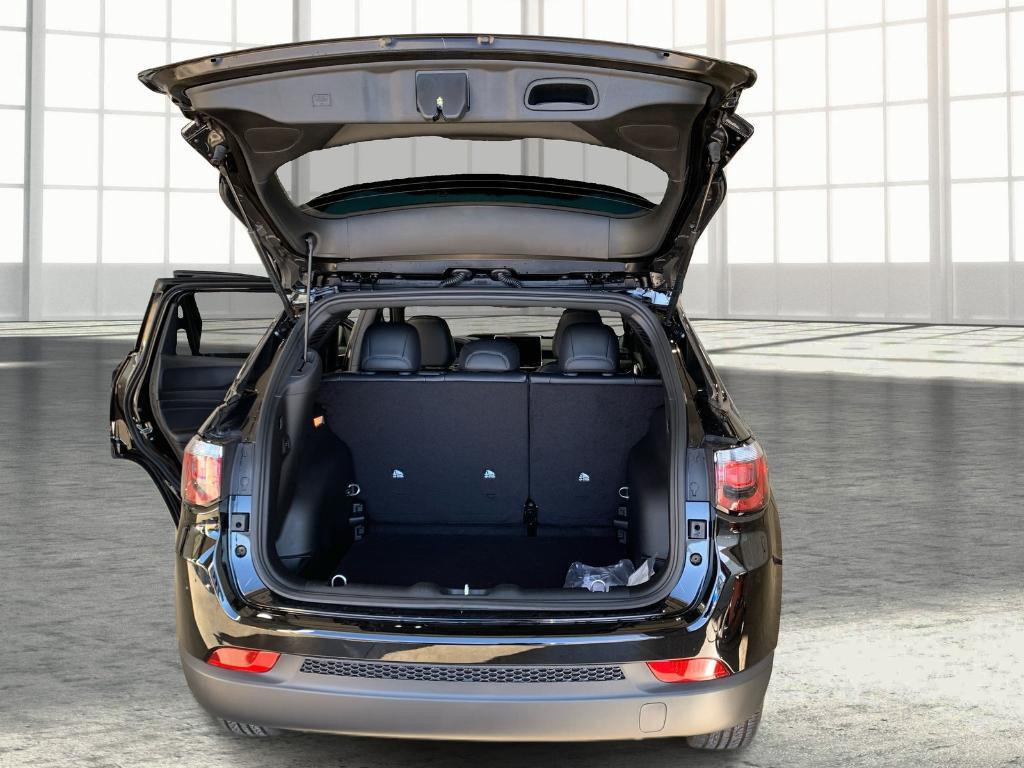 new 2026 Jeep Compass car, priced at $34,375