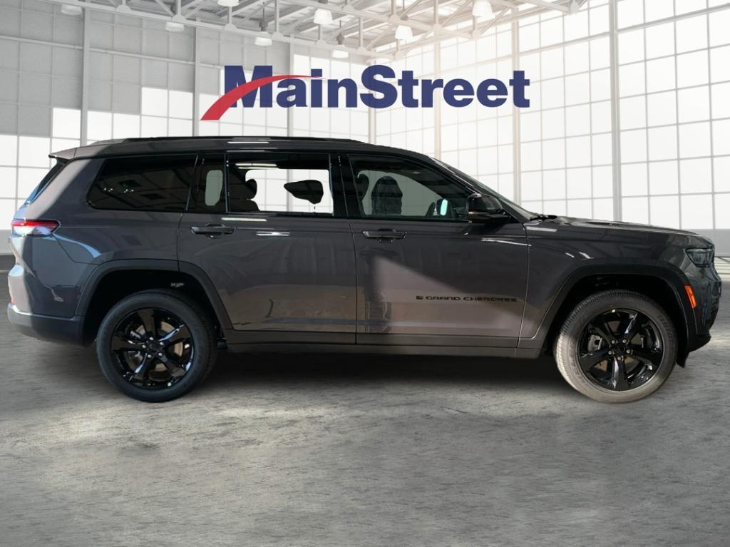 new 2025 Jeep Grand Cherokee L car, priced at $42,644