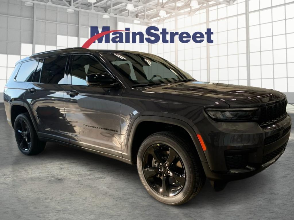 new 2025 Jeep Grand Cherokee L car, priced at $42,644