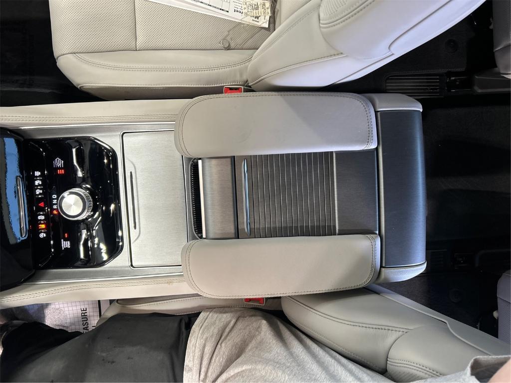 new 2026 Jeep Grand Wagoneer car, priced at $79,635