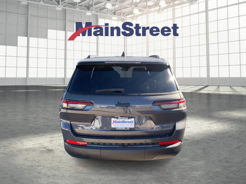 used 2025 Jeep Grand Cherokee L car, priced at $43,100