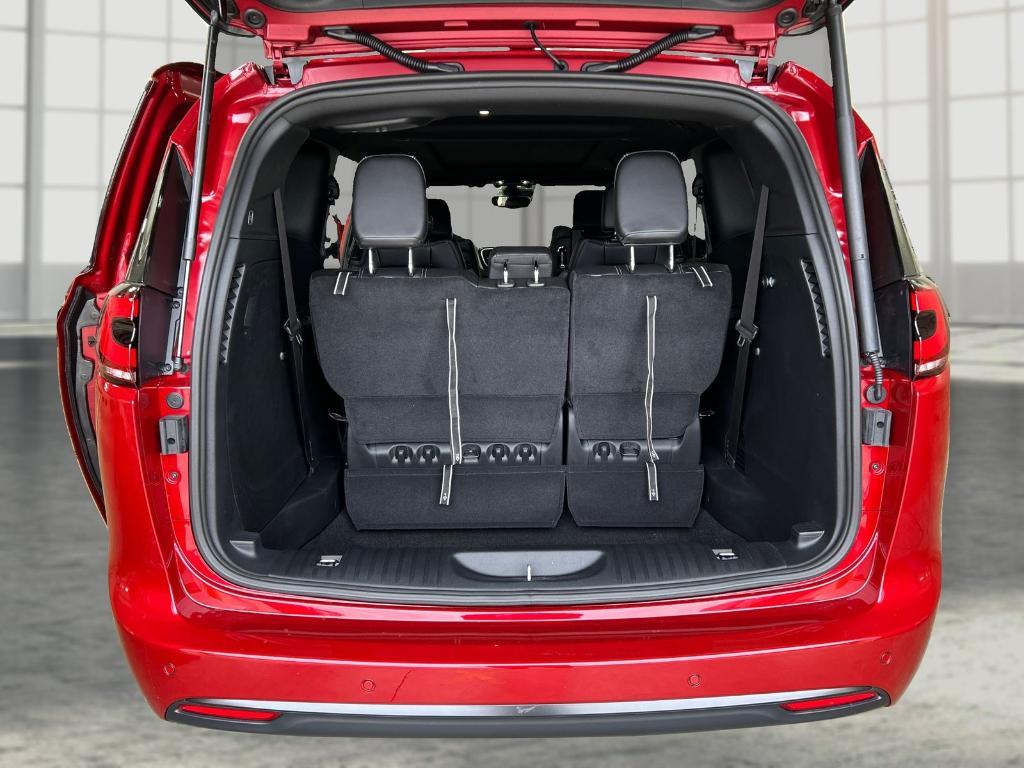 new 2026 Chrysler Pacifica car, priced at $53,049