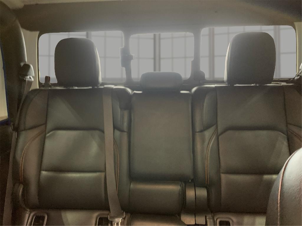 used 2021 Jeep Gladiator car, priced at $33,422