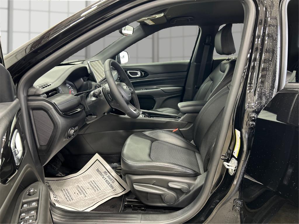 new 2026 Jeep Compass car, priced at $32,080