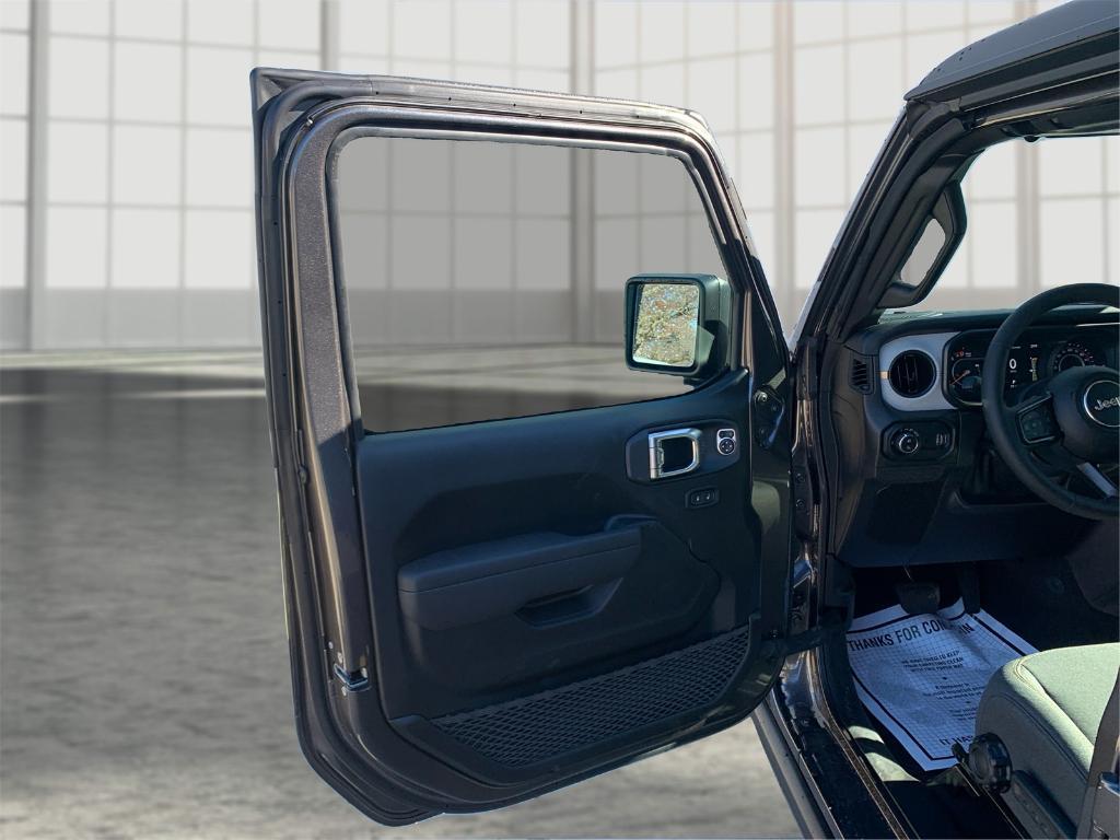 new 2026 Jeep Gladiator car, priced at $52,355