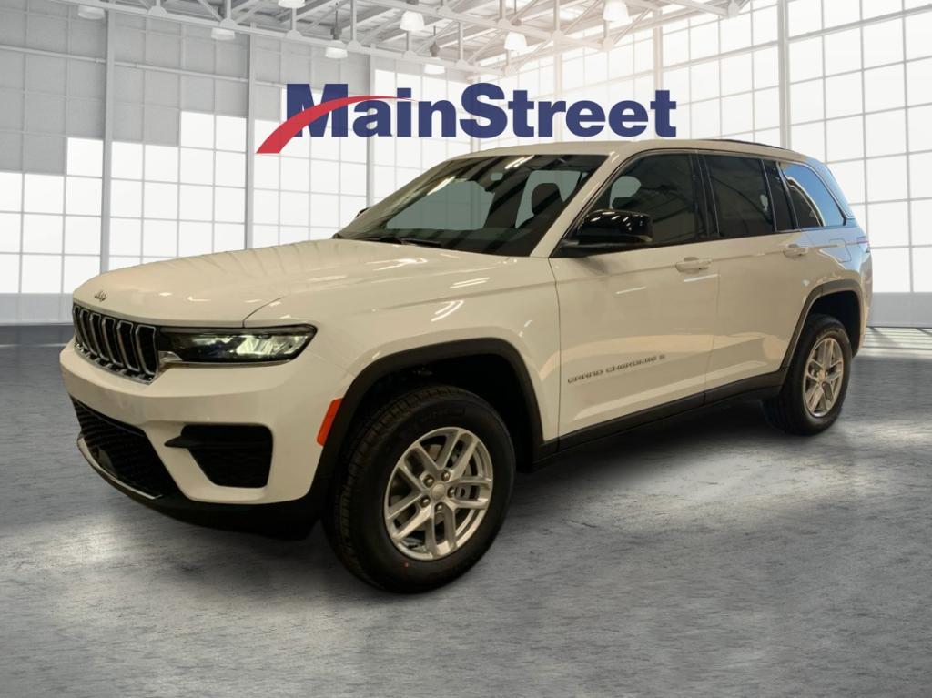 new 2025 Jeep Grand Cherokee car, priced at $34,452