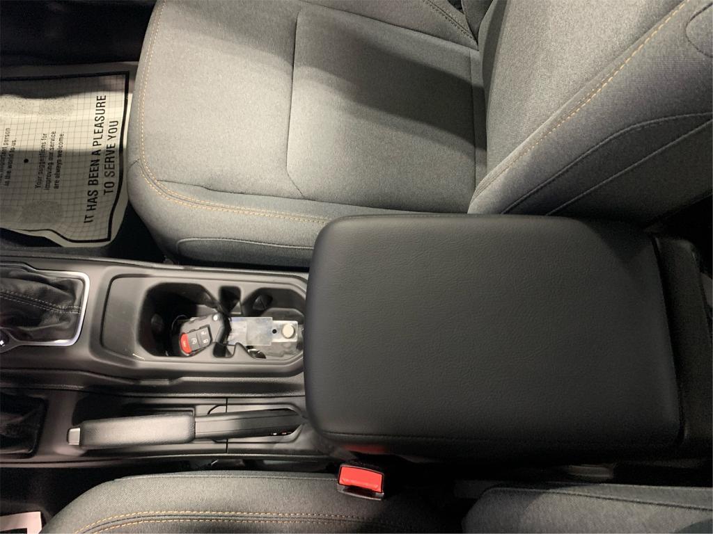 new 2026 Jeep Wrangler car, priced at $50,423