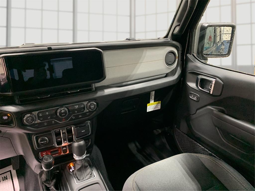 new 2026 Jeep Gladiator car, priced at $50,355