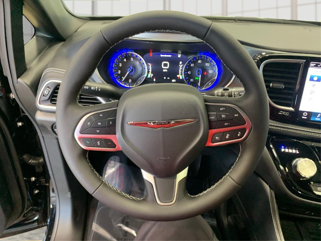 new 2026 Chrysler Pacifica car, priced at $52,205