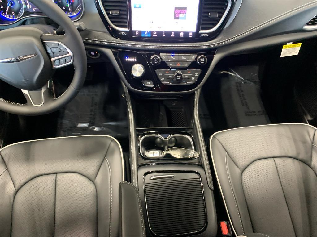 new 2026 Chrysler Pacifica car, priced at $53,205