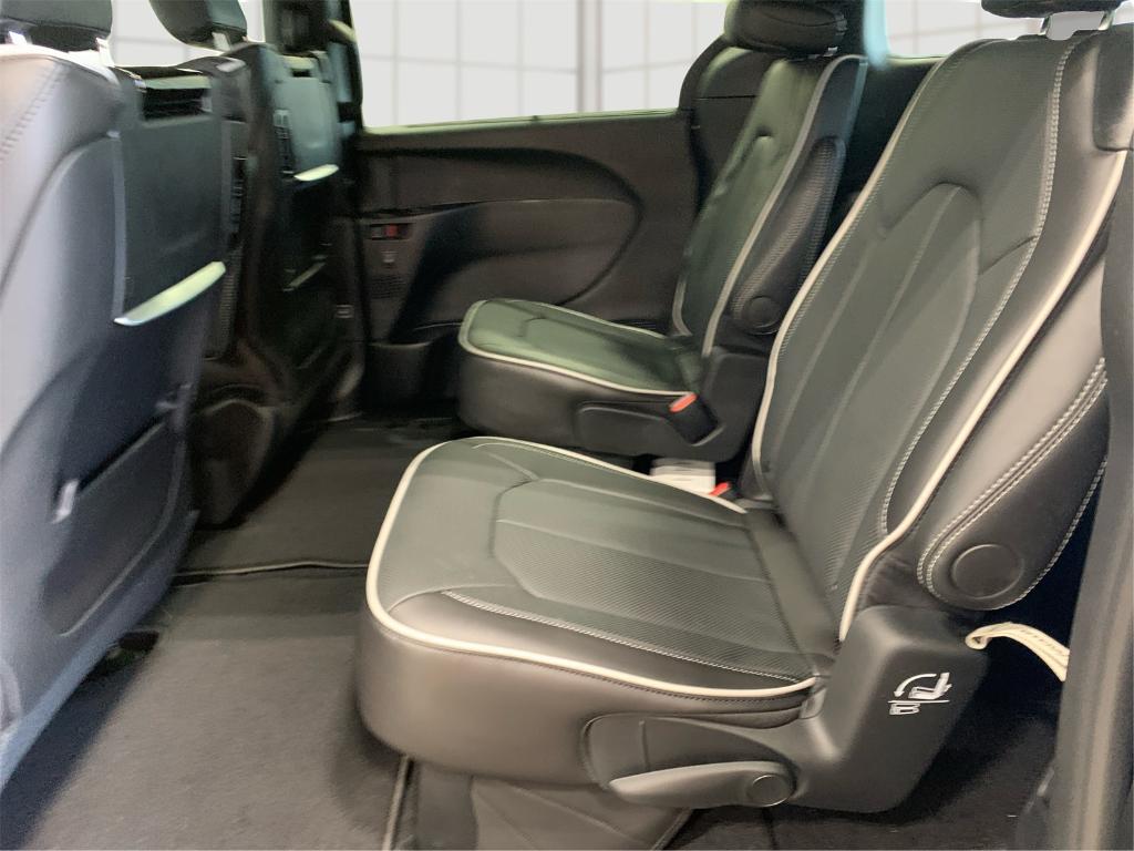 new 2026 Chrysler Pacifica car, priced at $53,205