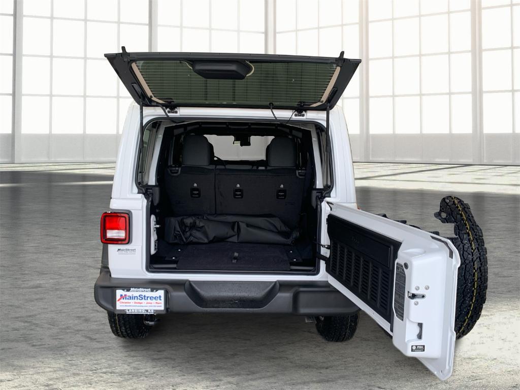 used 2025 Jeep Wrangler car, priced at $38,900